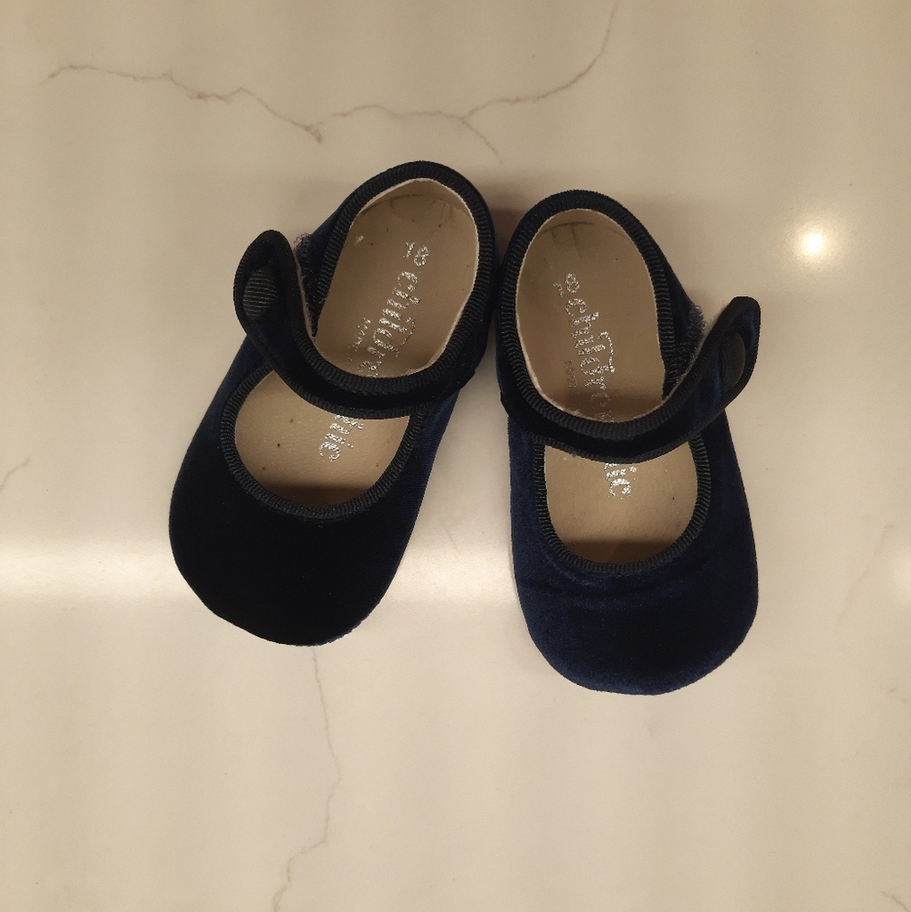 New In Box Navy Velvet Infants Dress Shoes